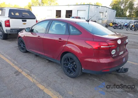 2016 Ford Focus Se z USA, uszkodzony, nr VIN 1FADP3F20GL205890